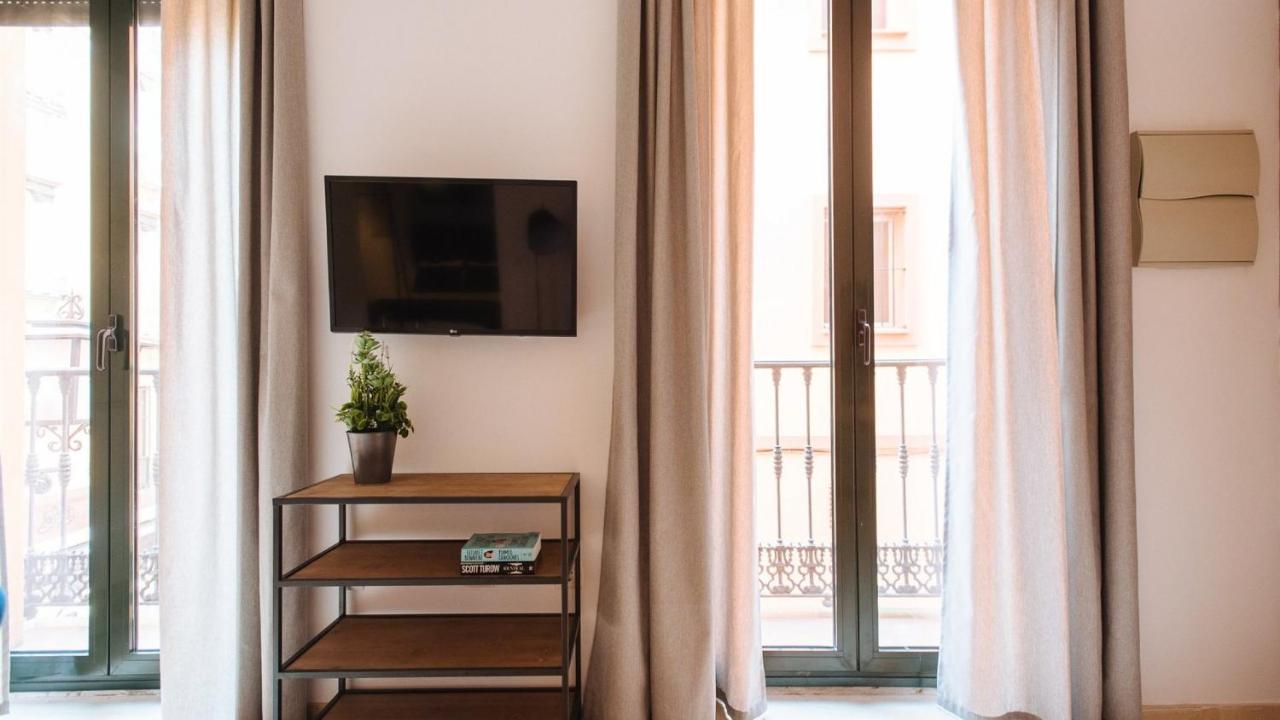 Chiqui And Vicente Suite Apartments 塞维利亚 外观 照片