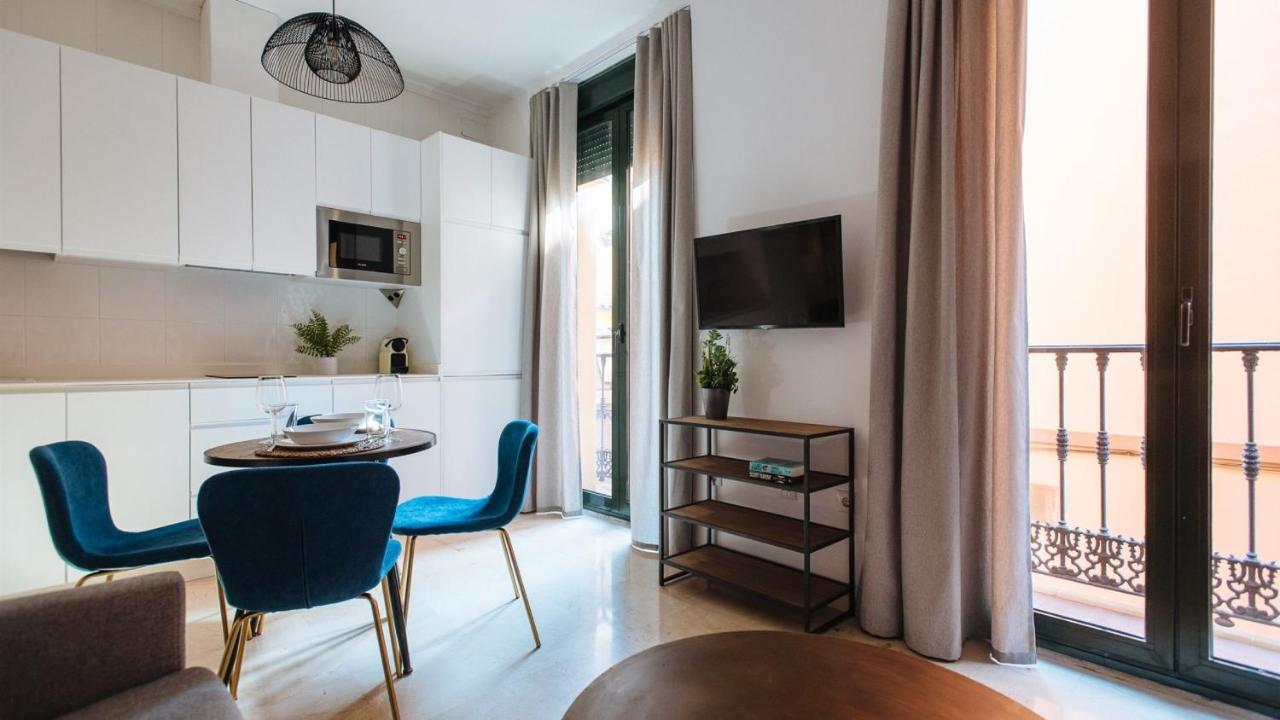 Chiqui And Vicente Suite Apartments 塞维利亚 外观 照片
