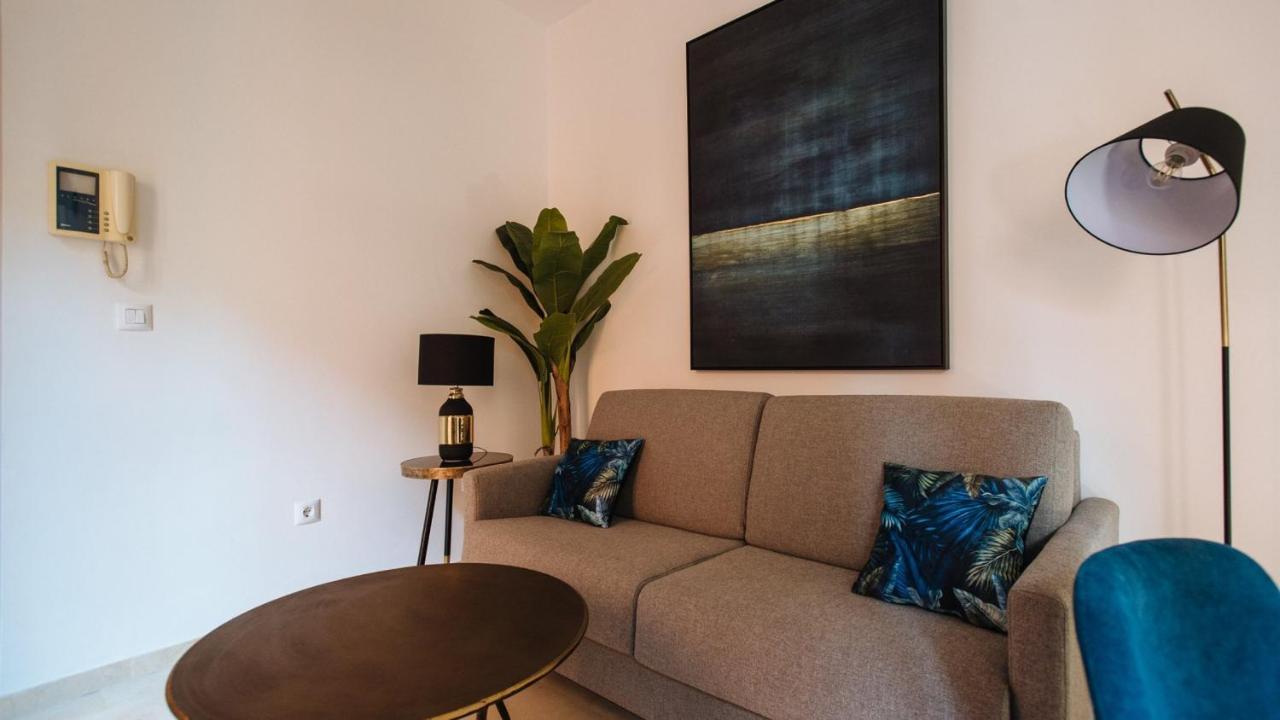 Chiqui And Vicente Suite Apartments 塞维利亚 外观 照片