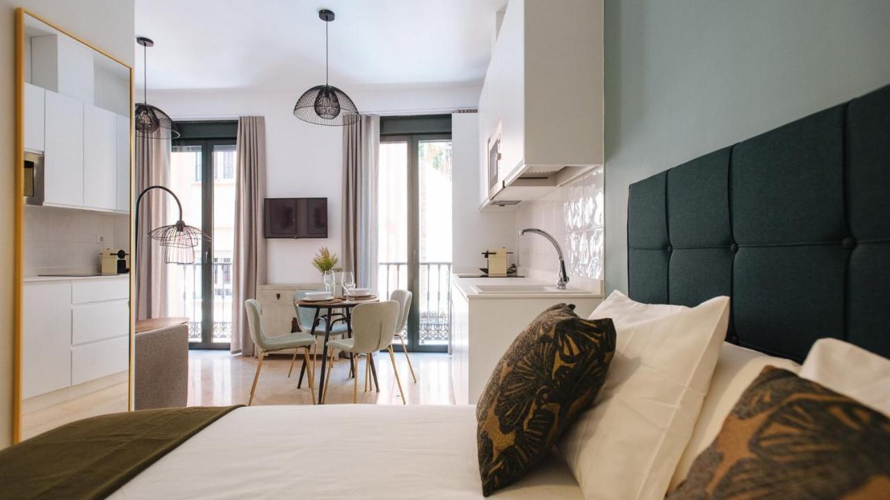 Chiqui And Vicente Suite Apartments 塞维利亚 外观 照片