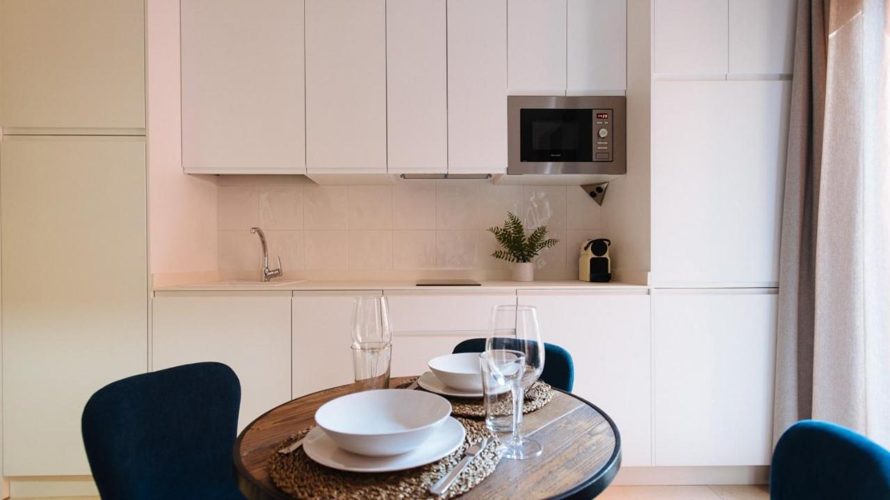 Chiqui And Vicente Suite Apartments 塞维利亚 外观 照片